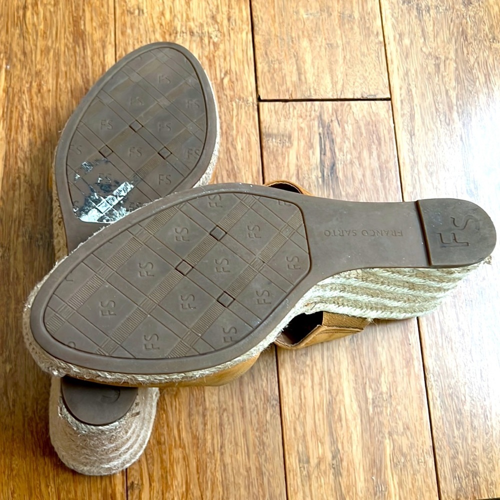 FRANCO SARTO Womens Mint Espadrille Wedges Slip On Sandal Tan Leather sz 10 - Picture 6 of 6